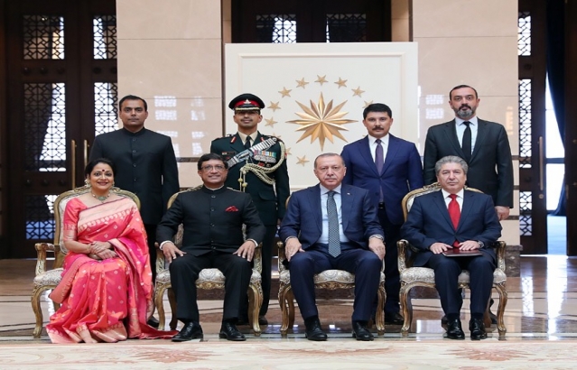 Indian Ambassador presents credentials to Turkish President