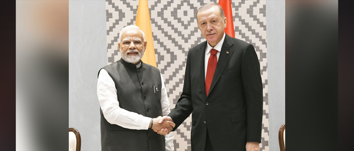  Prime Minister Shri Narendra Modi met H. E. Mr. Recep Tayyip Erdo&#287;an, President of Türkiye  on sidelines of the SCO Summit in Samarkand
